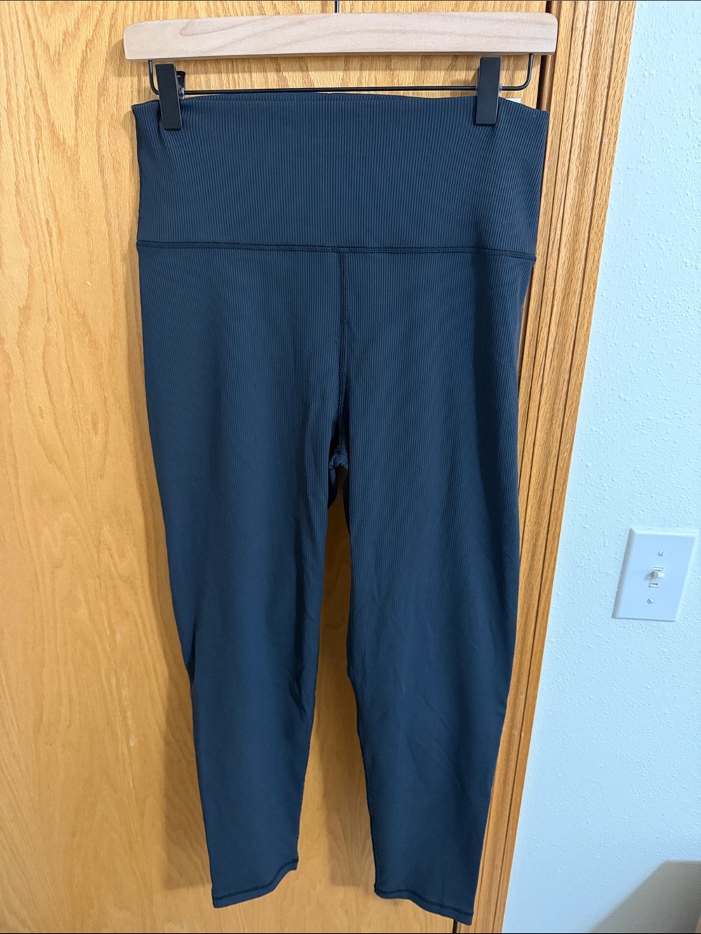 aerie High-Waist Ribbed Leggings - Black